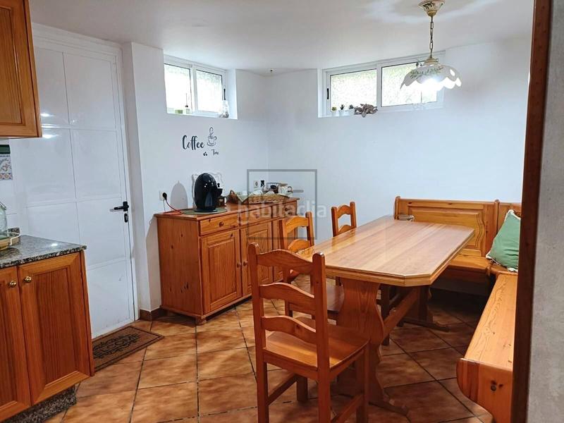 Foto b85fb244-26ff-4202-9e18-492633ce41bd. Maison avec parking dans Valdoviño