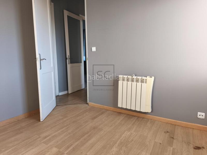 Foto 2199e6c2-deff-4a9a-96df-97b0d942d2ea. Semi detached house with heating in A Malata - Catabois - Ciudad Jardín Ferrol