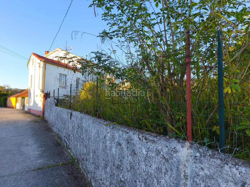 Foto 52376d7f-8d82-4e83-9b53-43ed1712d8b1. Semi detached house with heating in A Malata - Catabois - Ciudad Jardín Ferrol