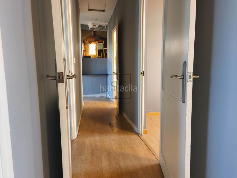 Foto 54a00e5d-647c-4839-9ee6-d49ee523bc73. Semi detached house with heating in A Malata - Catabois - Ciudad Jardín Ferrol