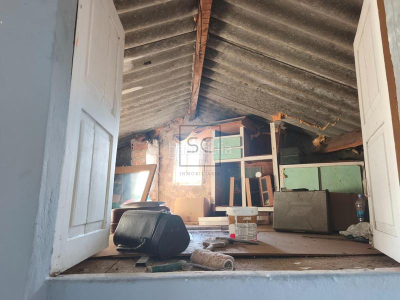 Foto b55e78a1-1c7b-44e3-ba79-8c0e23ee2f7a. Semi detached house with heating in A Malata - Catabois - Ciudad Jardín Ferrol