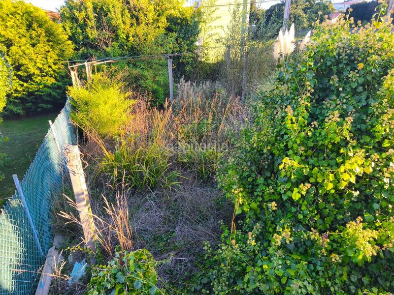 Foto c3c9dbf3-9519-4be1-b33d-b57746a0ca4a. Semi detached house with heating in A Malata - Catabois - Ciudad Jardín Ferrol