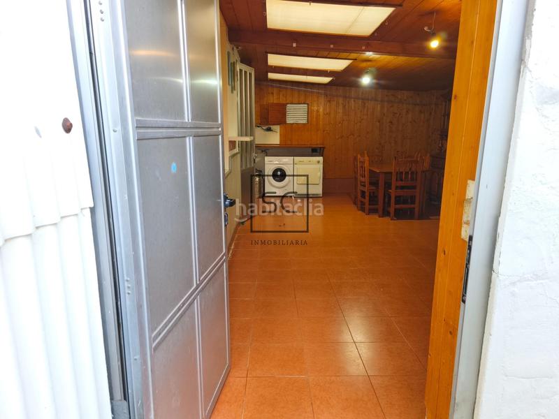 Foto 913e608d-8c94-4f92-bdf4-56c159068187. Apartamento bajo vivienda con terraza cubierta en catabois en Ferrol