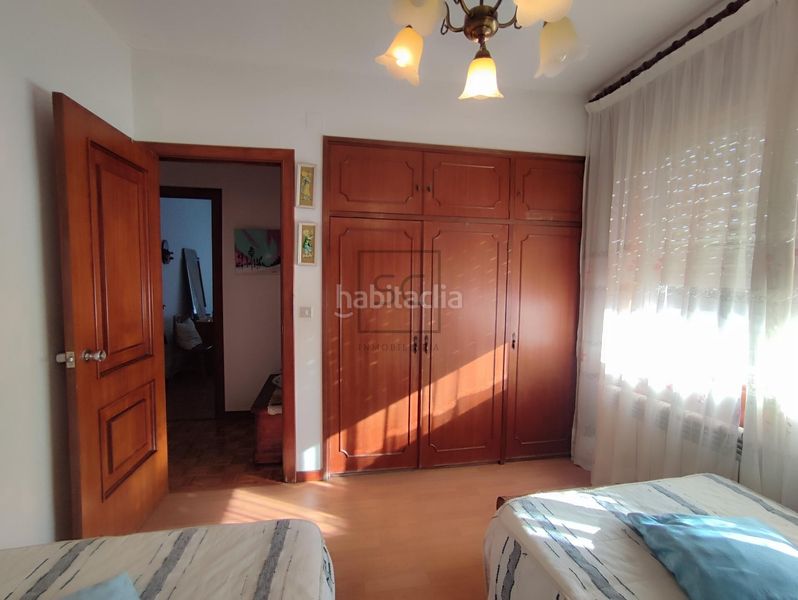 Foto 98cb91dd-ffb5-42a7-bc7e-70d71d07a749. Xalet amb aparcament a Ares