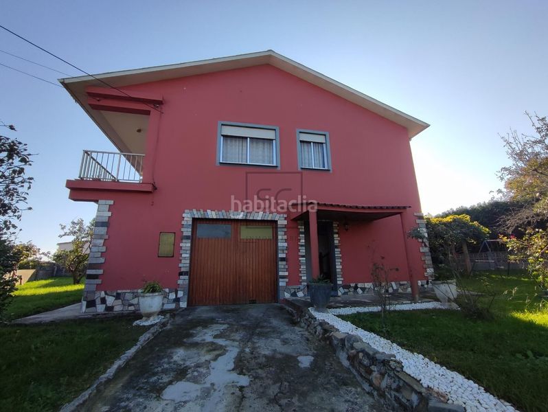 Foto 9a388d77-5446-4aeb-a0a2-09f9f24839a2. Xalet amb aparcament a Ares