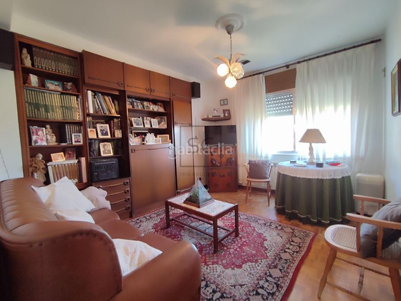 Foto ccbad5b2-61b3-417b-ab8c-7e3cb1a34d55. Xalet amb aparcament a Ares