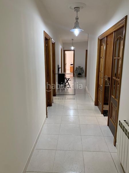 Foto a99fbc01-0879-433a-8719-dd0a329a00ad. Chalet mit heizung parking in A Malata - Catabois - Ciudad Jardín Ferrol