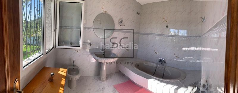 Foto d93e827e-03f3-4d0b-af83-533a16aa653e. Chalet mit heizung parking in A Malata - Catabois - Ciudad Jardín Ferrol