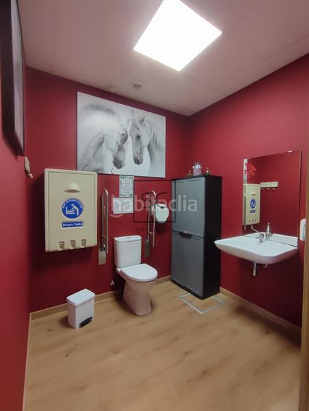 Foto 900e54b7-4a36-4fbb-bb71-9b2cbf1575f7. Local commercial dans Porta Nova Ferrol