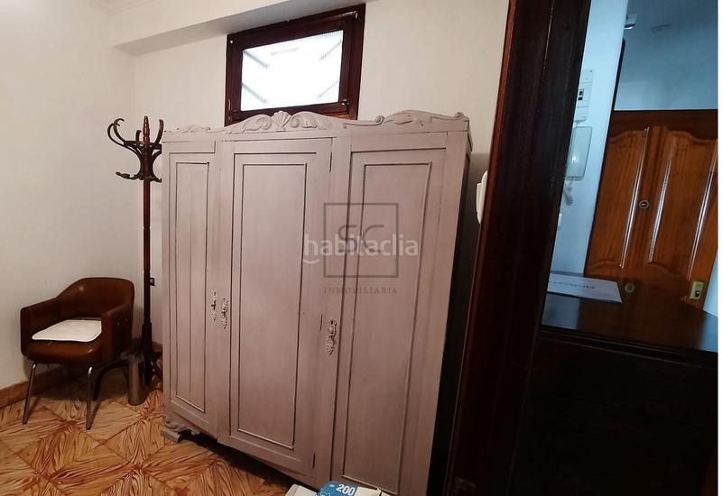 Foto 92358053-36f8-4dff-ae1a-c8e85232a8c1. Miete etagenwohnung mit heizung in Esteiro Ferrol