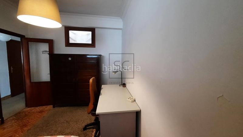 Foto f39c6c0b-6e89-4ace-a155-78921bb4bb7e. Miete etagenwohnung mit heizung in Esteiro Ferrol