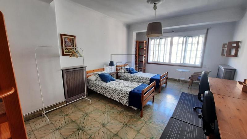 Foto 49832f8c-f2bc-4c21-ab2d-0bc652825cac. Rent flat with heating in Esteiro Ferrol