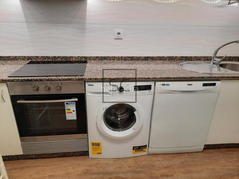 Foto a94fe776-0897-4de2-b214-3aba2ae0ad33. Lloguer apartament amb calefacció a Canido Ferrol