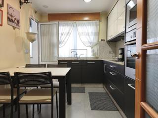 Miete Etagenwohnung in Porta Nova. Piso en porta nova, ferrol