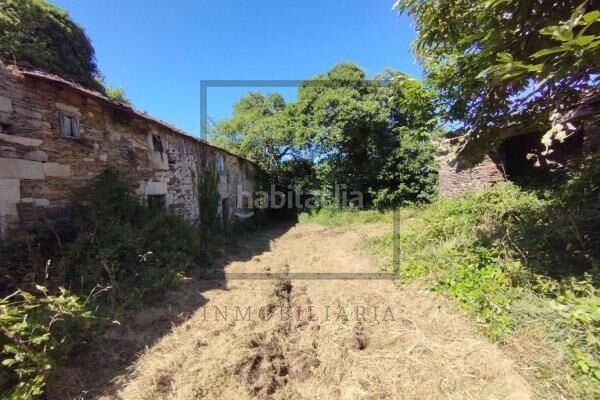 Foto 190e5015-f403-4b70-bdc8-6b2ec6ae2e85. Casa a Begonte
