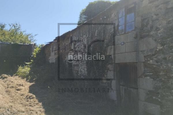 Foto 4c086292-3e79-42d5-844a-5698aec1b113. Casa a Begonte
