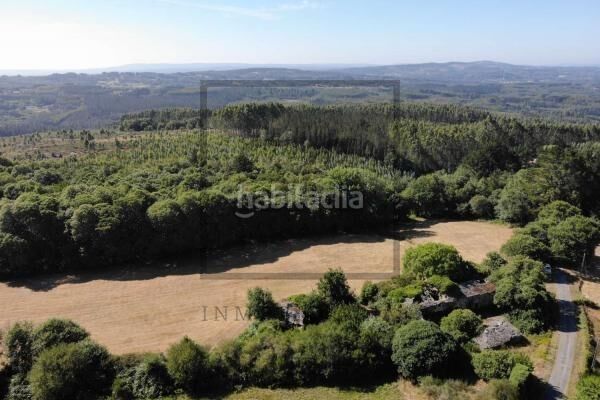 Foto b035a757-9a7d-4f4e-9b43-f7fac08acabe. Casa a Begonte
