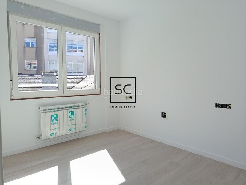 Foto b0c65cd8-438b-49fa-b6b6-71a2a2d483cb. Pis a Centro Ferrol