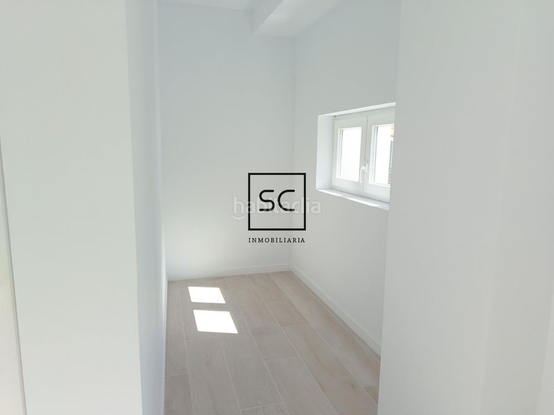 Foto e5cbf823-043f-4837-b9ce-5de32ff02e71. Pis amb calefacció a Centro Ferrol