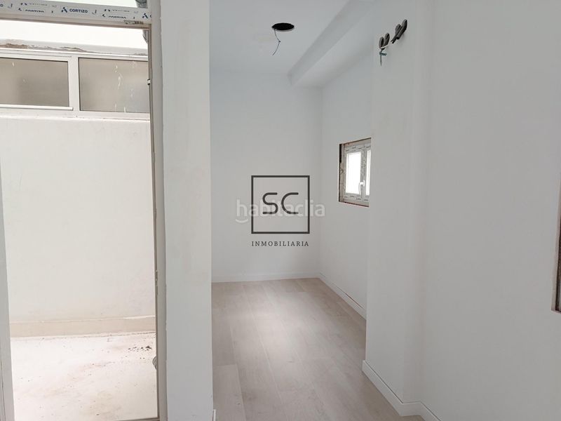 Foto ad471ba7-c33a-4d2b-aa4b-762b4b27d4a3. Pis a Centro Ferrol