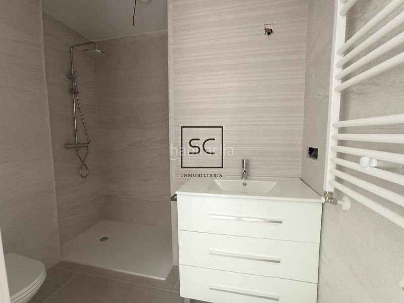 Foto a4554ebd-a48b-460c-bca5-269eef4c0fda. Pis amb aparcament a Centro Ferrol