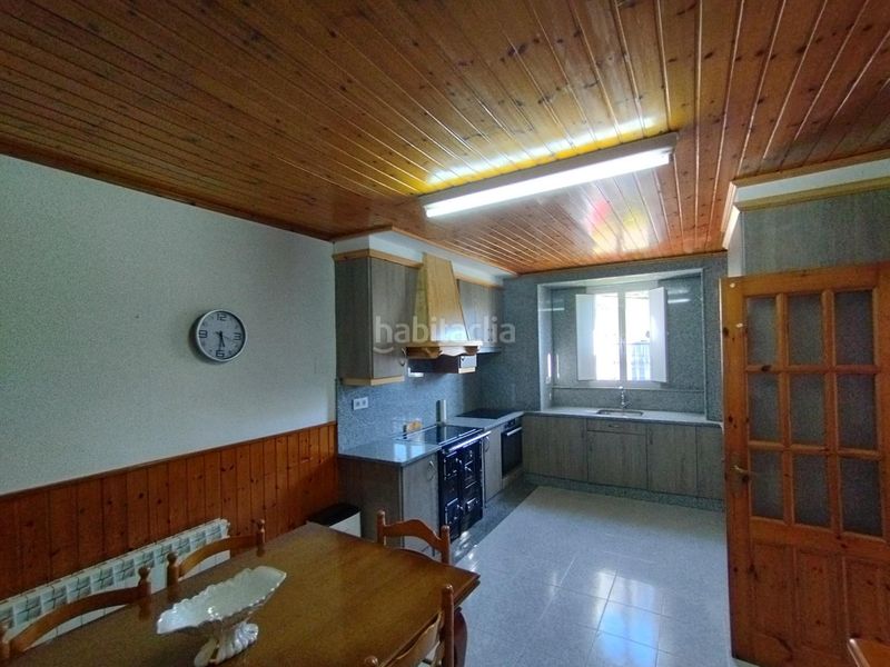 Foto 13e7ee3d-65fe-471a-8119-f510f5e00d59. Casa a Somozas (As)