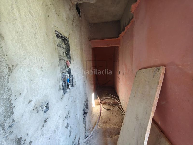 Foto 75607d20-1749-43d7-9ff2-919d0714cc3a. Casa amb aparcament a Pontedeume