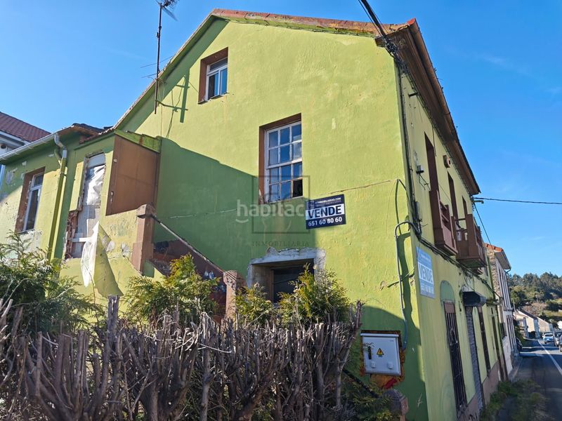Foto a1450d72-f19d-4ba5-a895-3a58641a7db6. Casa amb aparcament a Pontedeume