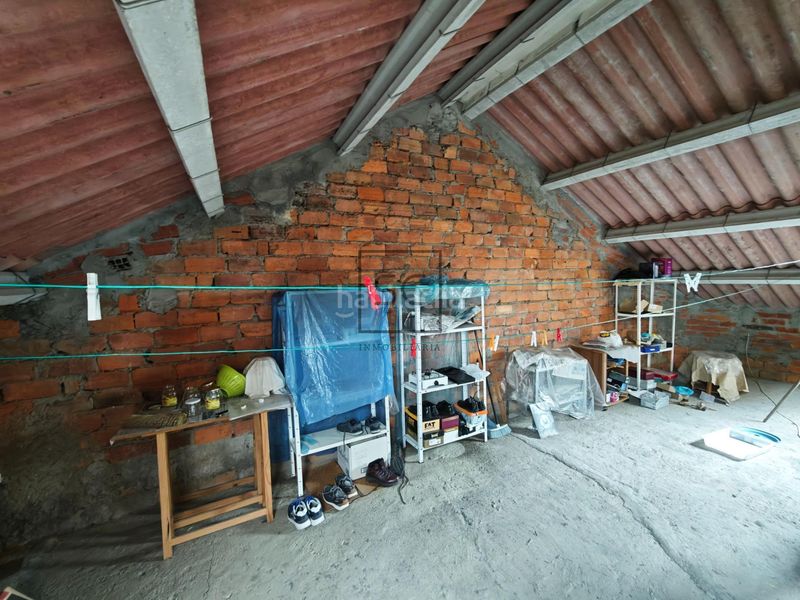 Foto 7ccf3ee5-ec6b-4316-b5bf-23b89f361ab1. Casa  con jardín y garaje en Porta Nova, en Porta Nova Ferrol