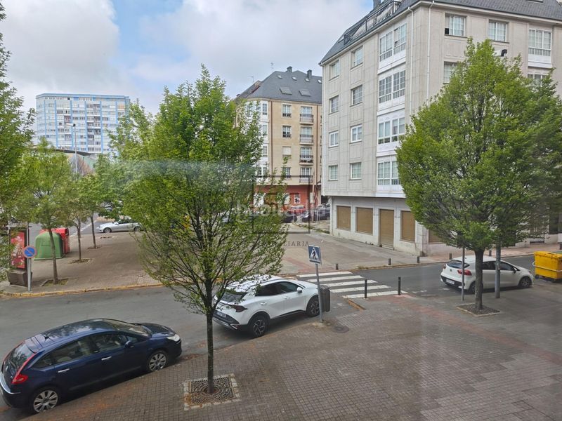 Foto f95457fd-ac62-443b-aa01-6c4d517a1fc2. Casa  con jardín y garaje en Porta Nova, en Porta Nova Ferrol