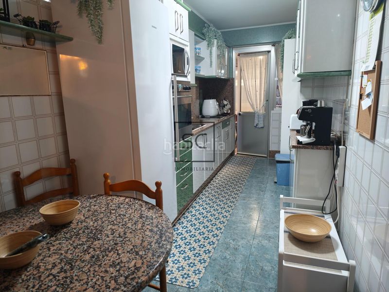 Foto 65134c94-6d3a-451e-ba83-a43070b1bd52. Piso  con garaje, ascensor y trastero en ultramar, en Ferrol