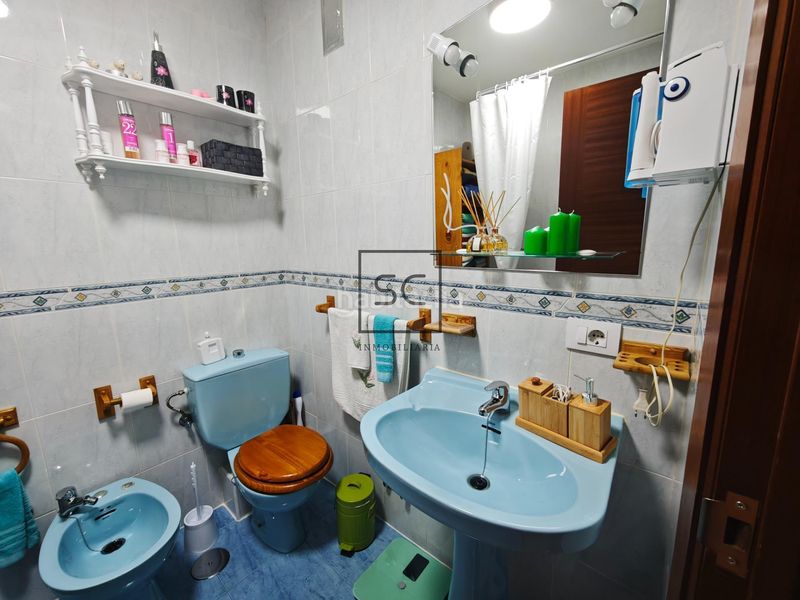 Foto 6ad76670-e97f-47e3-aeb0-d52f90313be4. Piso  con garaje, ascensor y trastero en ultramar, en Ferrol