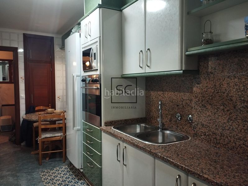 Foto 9a6765db-4d47-41a3-8457-4a0c93544314. Piso  con garaje, ascensor y trastero en ultramar, en Ferrol