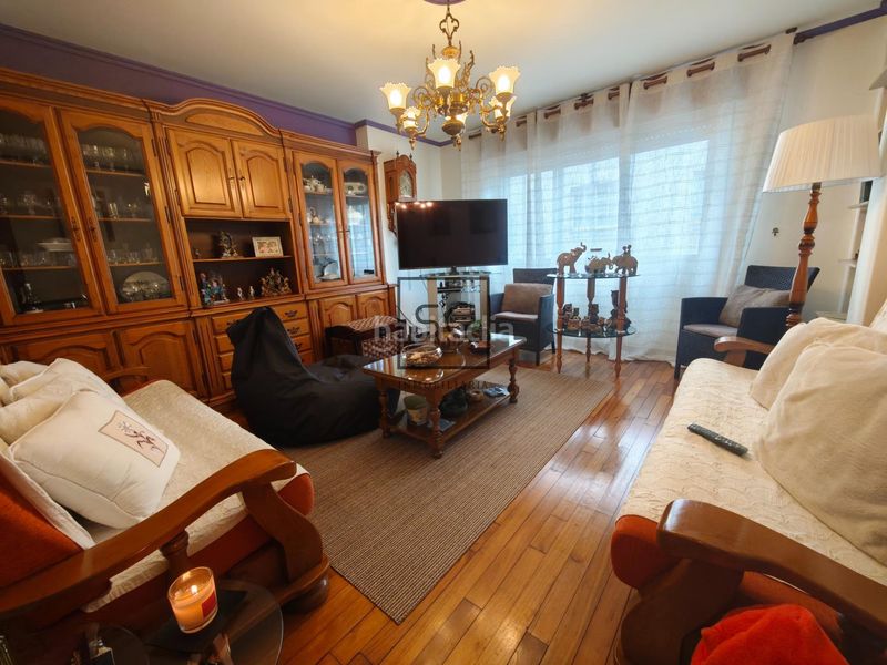 Foto a9fdf919-0fa0-424a-acd6-fcd0da302bd3. Piso  con garaje, ascensor y trastero en ultramar, en Ferrol