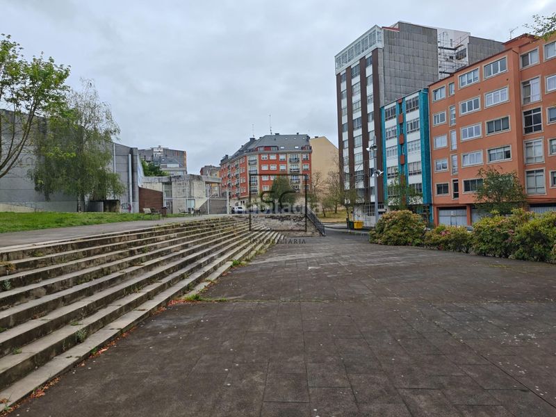 Foto b8f1eff8-7286-425c-b176-05a4d0add6e1. Piso  con garaje, ascensor y trastero en ultramar, en Ferrol