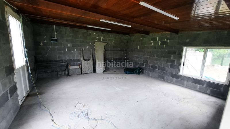 Foto e47c3d67-80cc-4c49-a99f-d498b2d223f4. Casa adossada amb aparcament a Neda