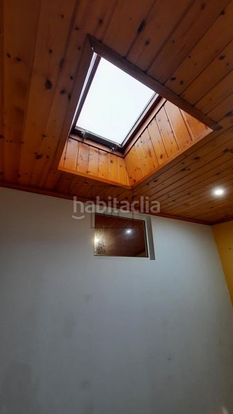 Foto e97d61d7-a9f6-4822-b052-dd47f2e6fea0. Casa adossada amb aparcament a Neda