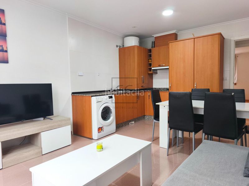 Foto f7155c86-8fc8-402a-9aef-35dc89289a6d. Apartament amb piscina a Ares