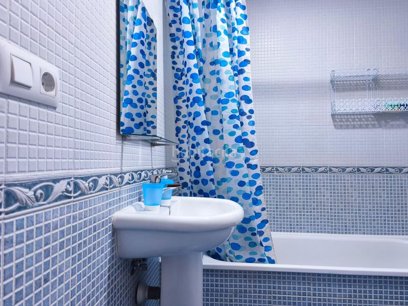 Foto fae5836b-f1d1-4e05-ba64-14152be84cd5. Apartament amb piscina a Ares