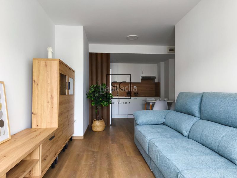 Foto c4a4f4ab-eba5-4976-8fd6-da710f189234. Apartament amb calefacció a Cedeira