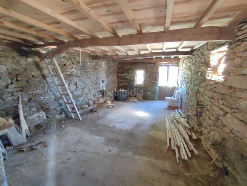 Foto dbe15b37-7a3d-4e01-b67c-869484a0b2fc. Masia a Moeche