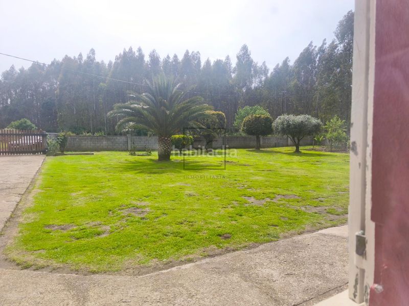 Foto f2837a6e-8c8b-491d-b0fe-c56c71dcfb43. Casa amb aparcament a Monfero