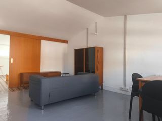 Lloguer Estudi  Igrexa. Ático en el centro de ferrol