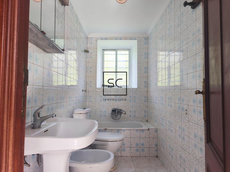 Foto 5e36ca02-0b55-4bd8-bc74-bac4060b2c45. Casa amb aparcament a Cedeira