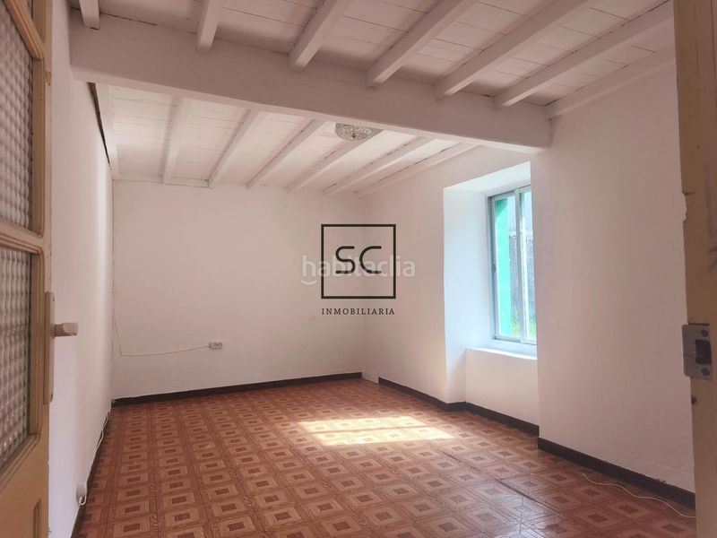 Foto f3d17ce3-19df-4e90-8770-63b4b6be91a5. Casa amb aparcament a Cedeira