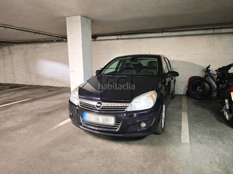 Foto bd81ee9d-a880-44ec-be38-de18fe59ac00. Pis amb calefacció aparcament a Piñeiros - Freixeiro Narón