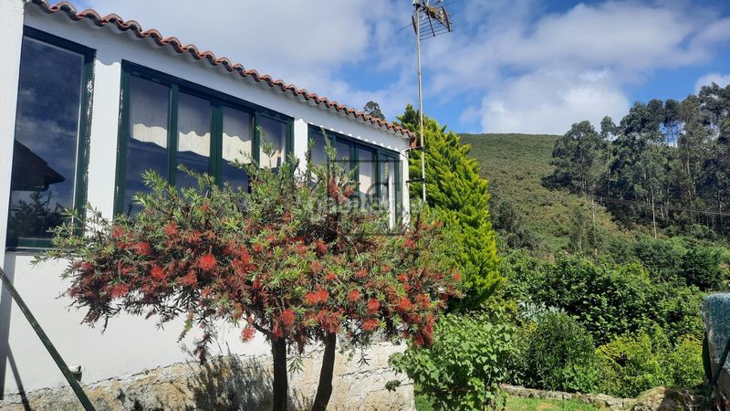 Foto 20bc20b8-6058-4a17-b252-6f42c2a18793. Casa amb calefacció aparcament a Área Rural Ferrol