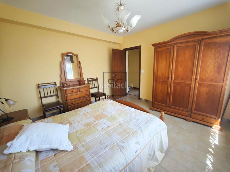 Foto da48aae8-01de-40d5-a61e-d931530f85b1. Casa amb aparcament a Sedes - Pedroso - Doso Narón