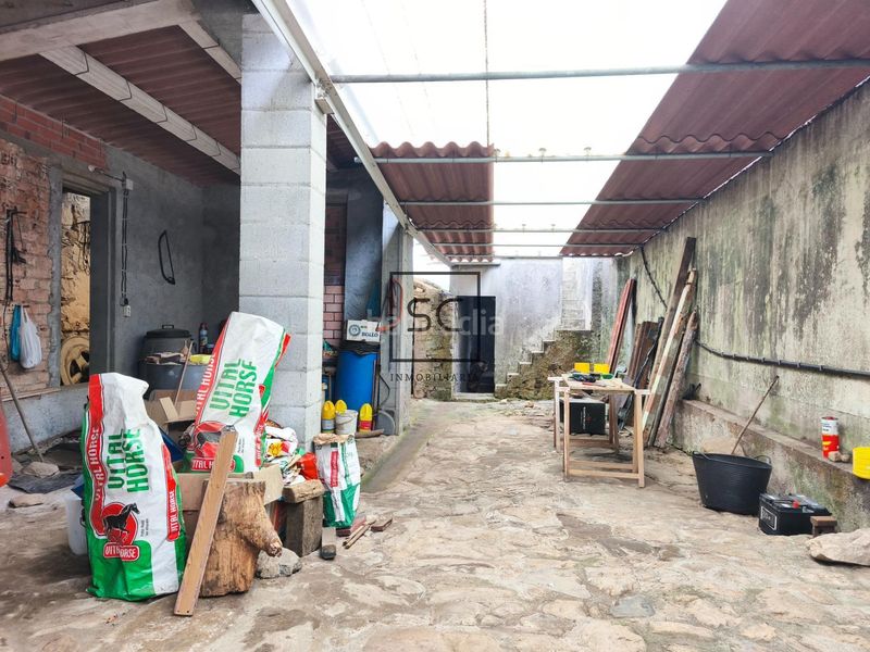 Foto 7a7a57d7-ac49-42b4-94c1-ba7a998910d7. Casa adossada amb aparcament a Neda