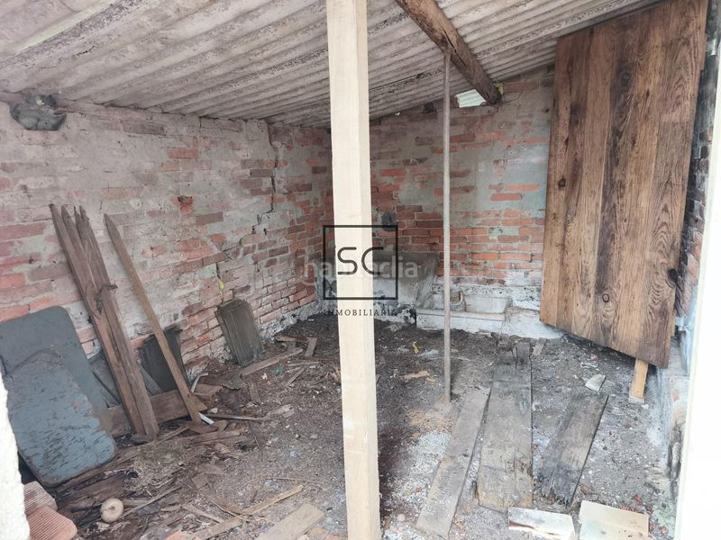Foto 7ba44b8f-3c43-4d70-ab56-230521d8a4d3. Casa adossada amb aparcament a Neda